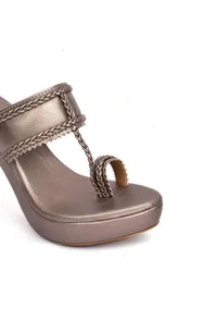 Silver Tan Vegan Leather Kolhapuri Heels image 6