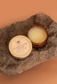 Full Face Care Regime image 4