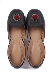 Regal Noir Jutti with Maroon Pompom image 2