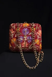 Red velvety box clutch image 3