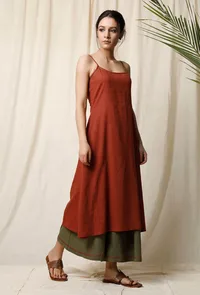 Gerua Cotton Slub Slip image 1