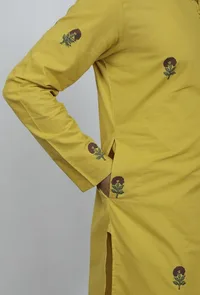 Set Of 2: Bright Yellow Cotton Block Print Kurta and Pyjama image 5
