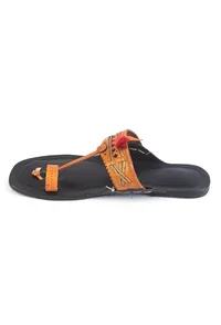 Genuine Cruelty-Free Leather Kolhapuri Toe-Hold Sandals image 3