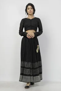 Set of 2: Kaani Black and White Tri- Pattern Hand-Block Printed Tasseled Kota Skirt and Plain Black Full Sleeves Blouse image 2