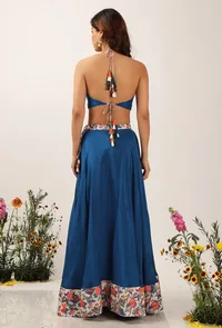 Set Of 3: Bella Organza Backless Halter Blouse With Organza Lehanga Skirt & Bella Floral Print Ruffled Dupatta image 3