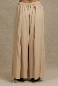 Ecru Solid Flared Palazzo Pants image 3