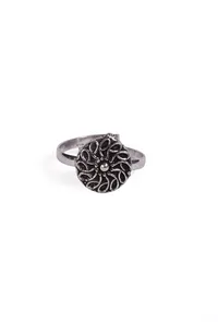 Kumudini German Silver Adjustable Toe Ring image 3