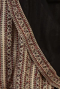 Black Cotton Dupatta with Handcrafted Baagh Block Print Border image 5