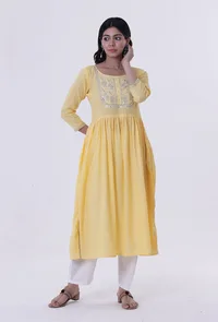 Set Of 2: Yellow & White Cotton Block Printed Kurta & Pant image 1