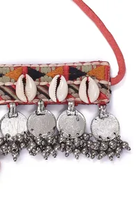 Contrast Cowry Shell Kutch Choker image 3