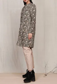 Black Kalamkari Printed Quilted Reversible Jacket image 4