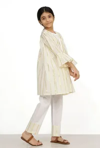 Set of 3: Sand White Cotton Slip Kurta with Stripe Pants and Cape image 2