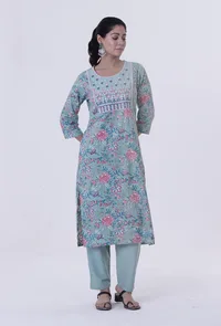 Blue Cotton Kurta With Multicolor Motif image 1