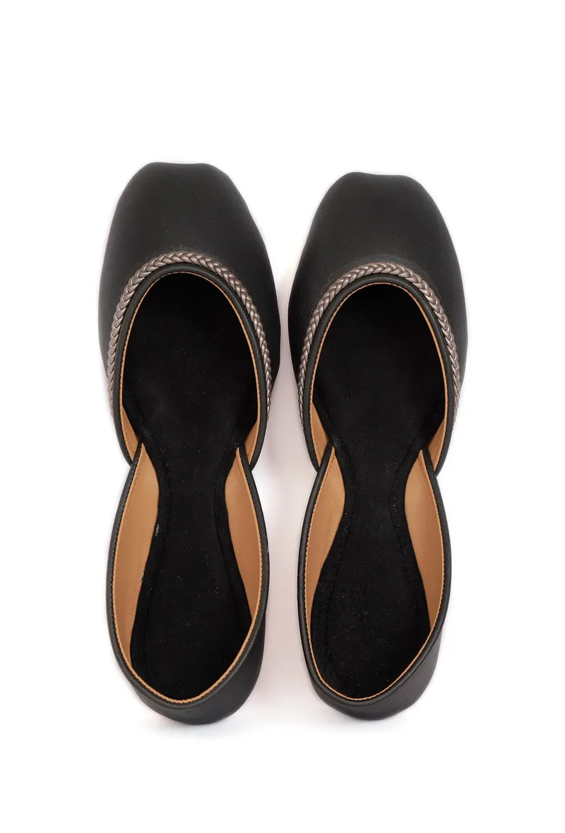 Black Chandini Braided Juttis
