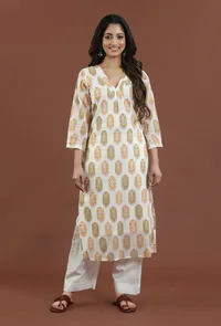 Set of 2: Off White Hand Block Print Cotton Kurta with Pant Set image 3