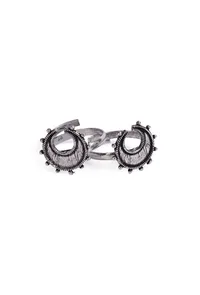 Jyotsna Moon Crescent German Silver Adjustable Toe Ring image 2