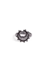 Jyotsna Moon Crescent German Silver Adjustable Toe Ring image 4