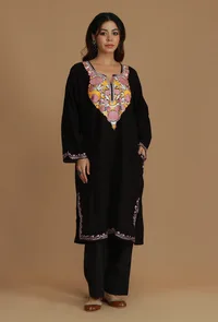 Vibrant Aari Embroidered Black Kashmiri Phiran- Free Size image 2