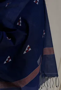 Indigo Handloom Cotton Jamdani stole image 4