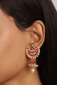 Handcrafted Antique Kemp Choker And Chand Jhumka Set image 2