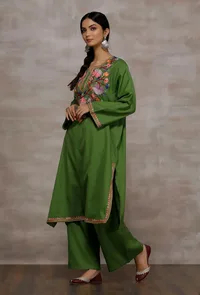Mehreen Green Woollen Kurta image 2