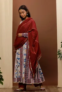 Set of 3: White & Rust Red Kalamkari Cotton Kurta with Red Cotton Straight Pants & Dupatta image 1