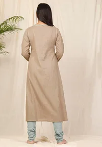 Set of 2: Bhuri Gathered Kurta With Asmani Chooridaar image 3