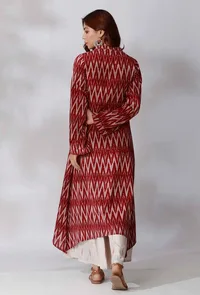 Set Of 2- Maroon Ikkat Kurta + White and Maroon Flared Ikkat Pants image 4