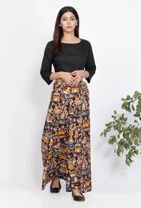 Set of 2 : Black Cotton Blouse and Kalamkari Printed Pallazo image 1