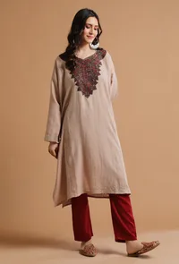 Heathered Grey Kashmiri Sozni Embroidery Phiran-Free Size image 1