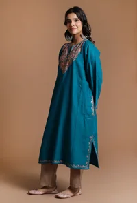 Chathams Blue Aari Embroidered Kashmiri Phiran-Free Size image 3