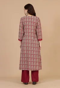 Red Printed Gathered Kurta with Lace Detail image 5