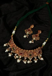 Rajshree Temple Heritage Kemp Necklace Set with Pearls image 1