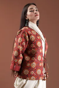 Zinnia Carmine Red Quilted Ikat & Kalamkari Reversible Front-Open Short Jacket image 3