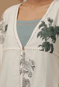 Off White Floral Handblock Cotton Flex Cape image 6