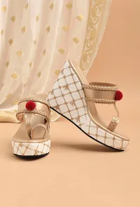 Blingy Gold Hand Embroidered Kolhapuri Inspired Wedges image 2