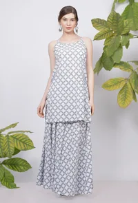 Set of-3 Powder Blue Criss Cross Hand-Block Printed Straight Fit Cotton Slip and Cotton Hanblock Print Palazzo with Powder Blue Hand-Block Printed  Kota Tasseled  Dupatta image 3