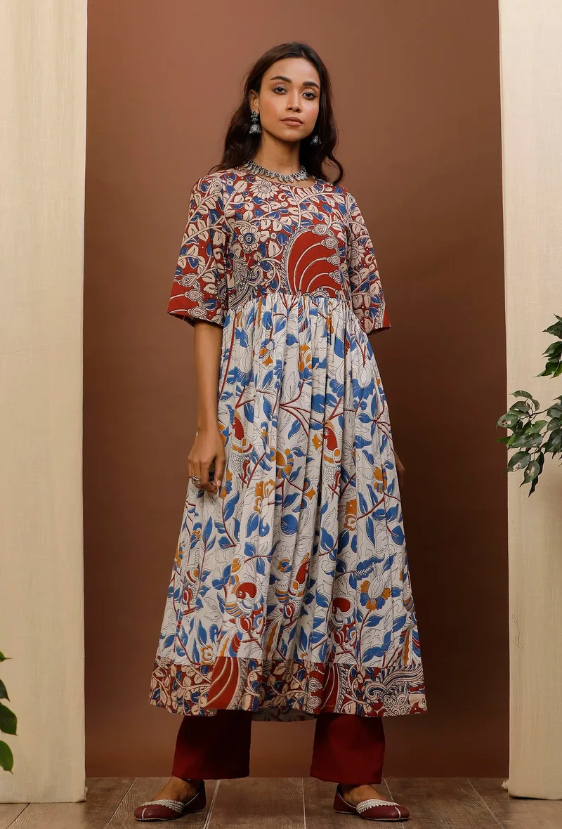 Beige & White Kalamkari Flared Cotton Kurta