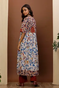 Beige & White Kalamkari Flared Cotton Kurta image 4