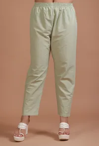 Set Of 2: Mint Green Cotton Plain Kurta & Pant Set image 4