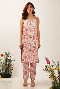 Set Of 2: Ambi Floral Chintz Straight Kurta With Fit Narrow Pants image 1