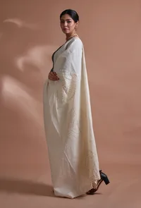 Off White Color Cotton Embroidered Dupatta image 2