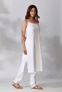 White Plain Slip Kurta image 2