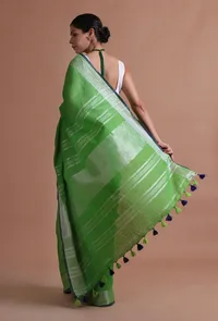 Green Color Cotton Linen Saree With Unstitched Blouse image 5