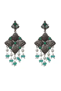 Emerald Kundan Oxidized Drop Earrings image 2