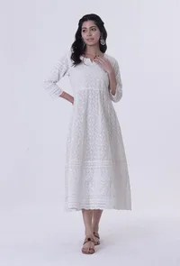 Chikankari White Cotton Kurta image 2