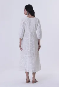 Chikankari White Cotton Kurta image 5