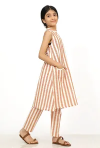 Set of 2: Mustard Stripes Cotton Kurti with Pants image 1