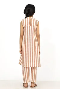 Set of 2: Mustard Stripes Cotton Kurti with Pants image 4