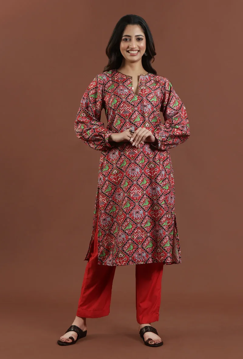 Set of 2: Vibrant Red Patola Inspired Printed Kurta with Solid Red Shantoon Pants Set